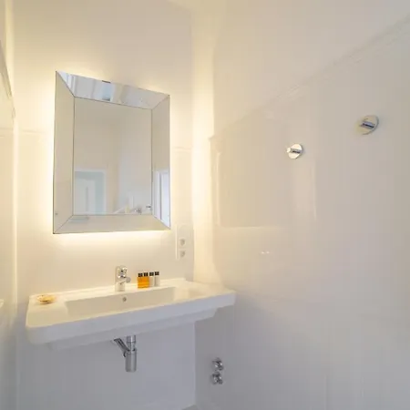 Ξενοδοχείο με διαμερίσματα Modiva