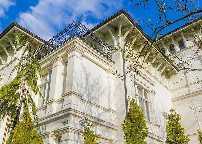 Aparthotel Modiva 4*